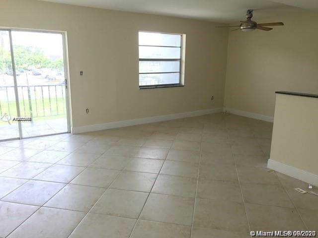 399 72nd Ave - Photo 1