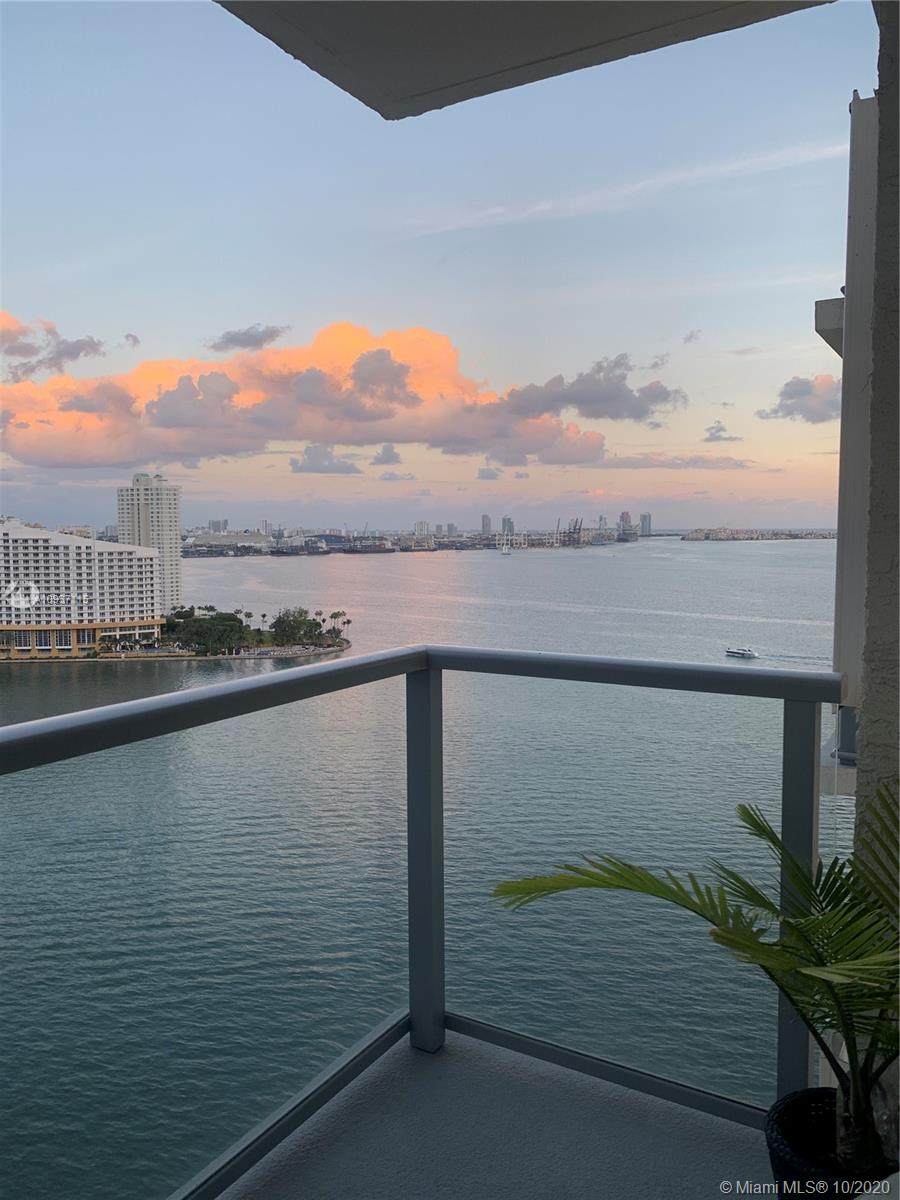 1155 Brickell Bay Dr - Photo 1
