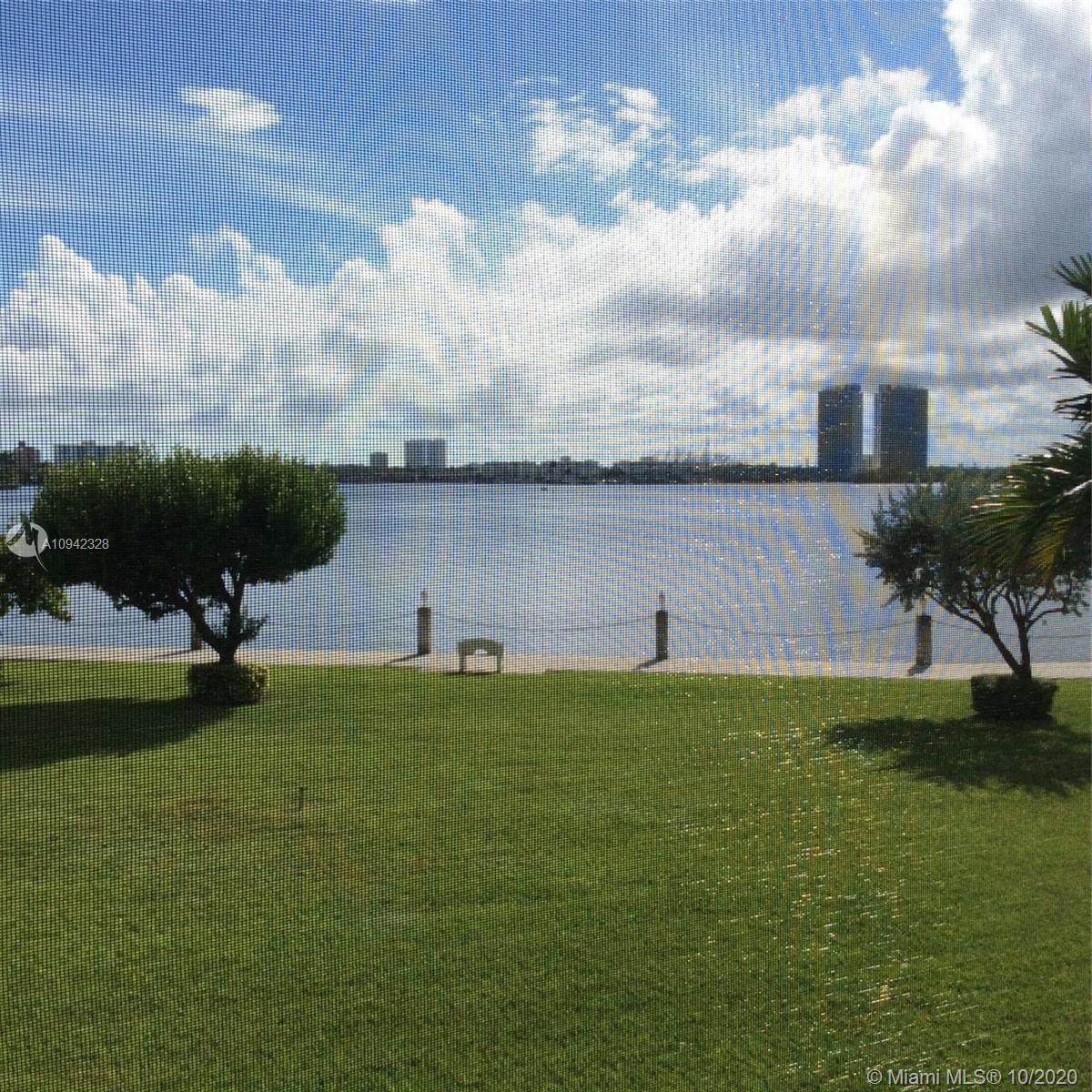 3020 Marcos Dr - Photo 1