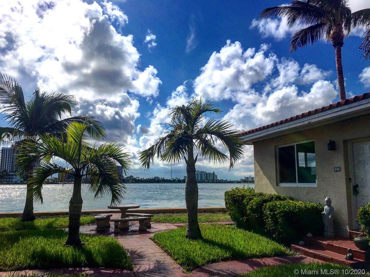 2170 Bay Dr - Photo 1