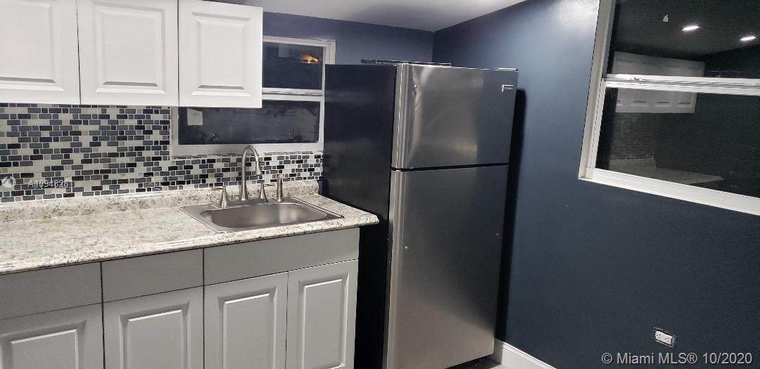7908 Shalimar St - Photo 1
