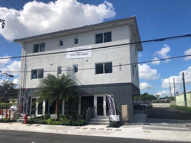 4260 Palm Ave - Photo 1