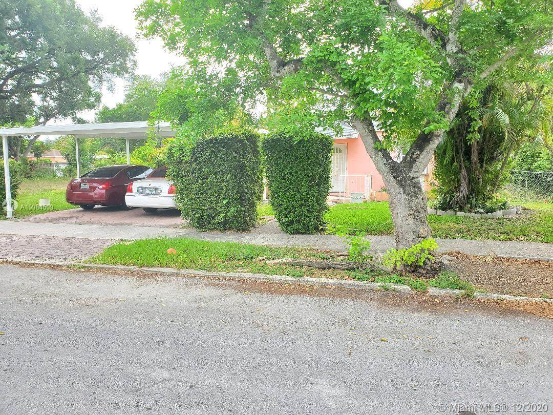 6431 59th Ave - Photo 1