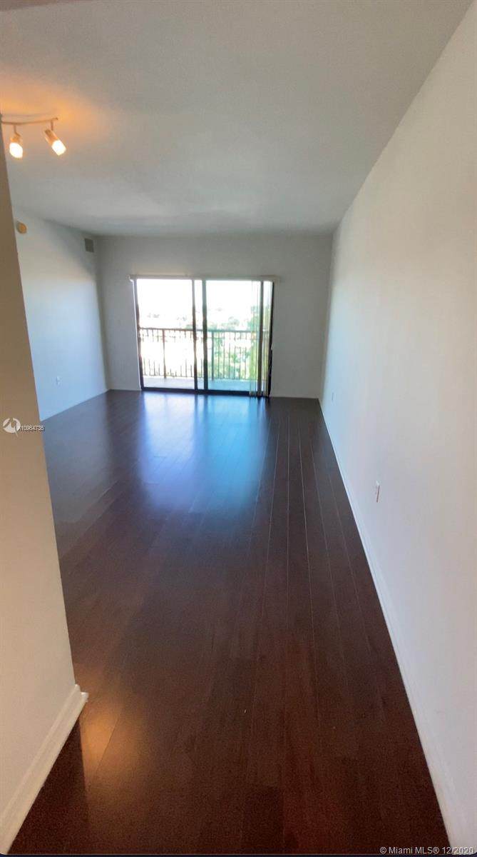 4242 2nd St - Photo 1