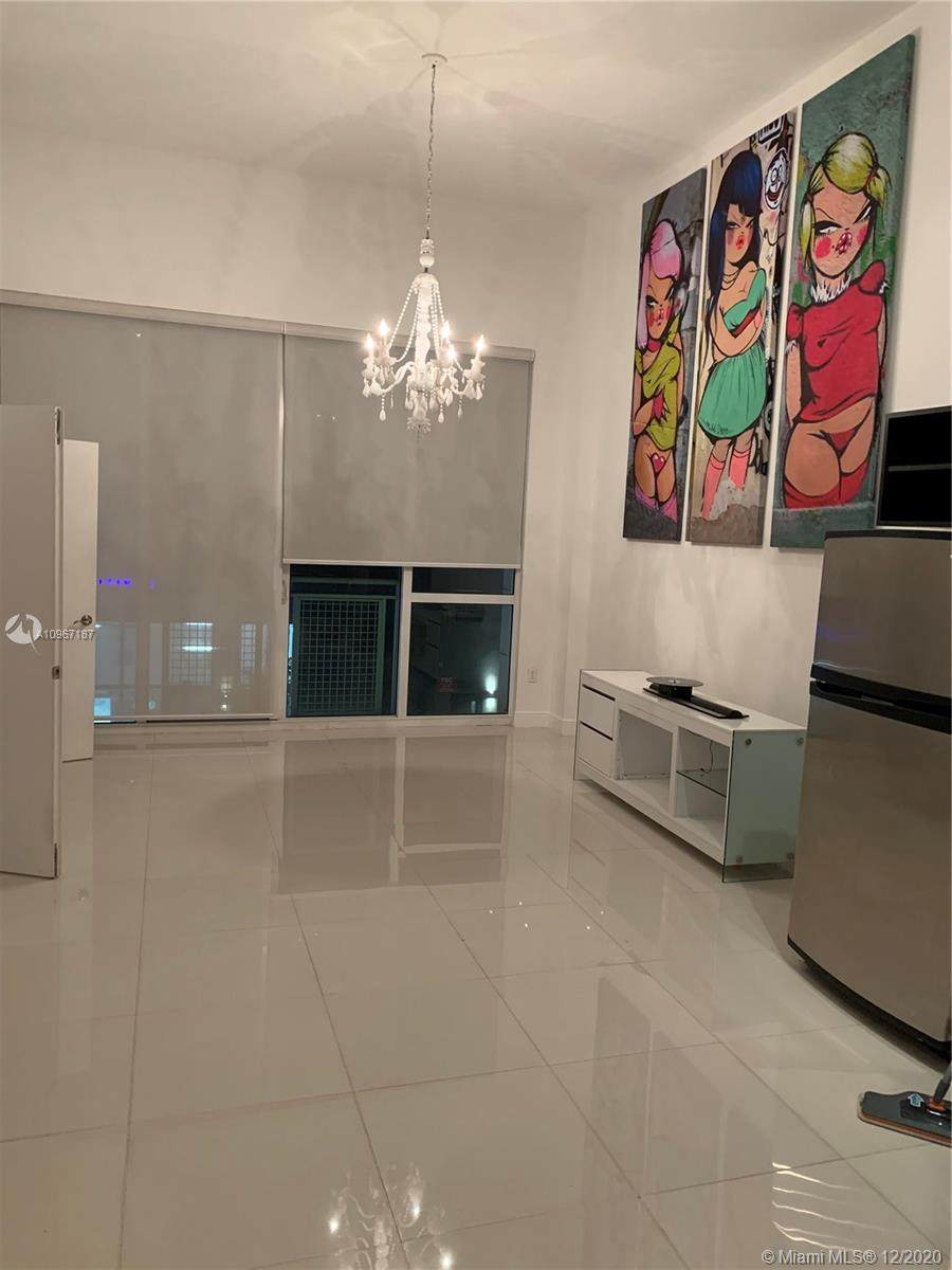 244 Biscayne Blvd - Photo 1