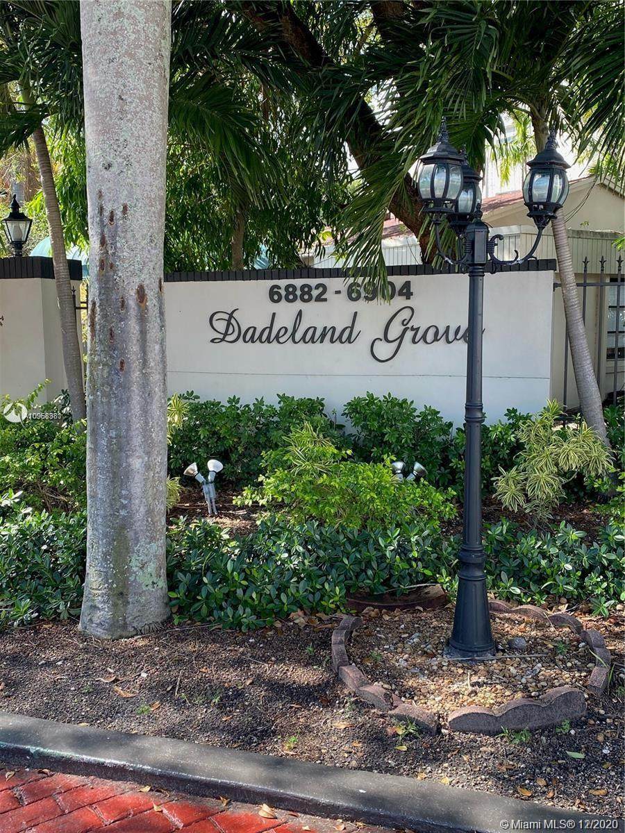 6886 Kendall Dr - Photo 1