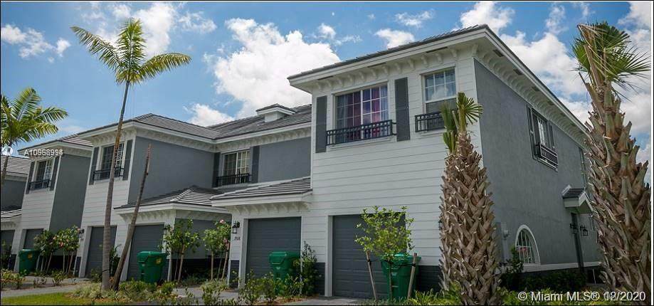3402 13th Street - Photo 1