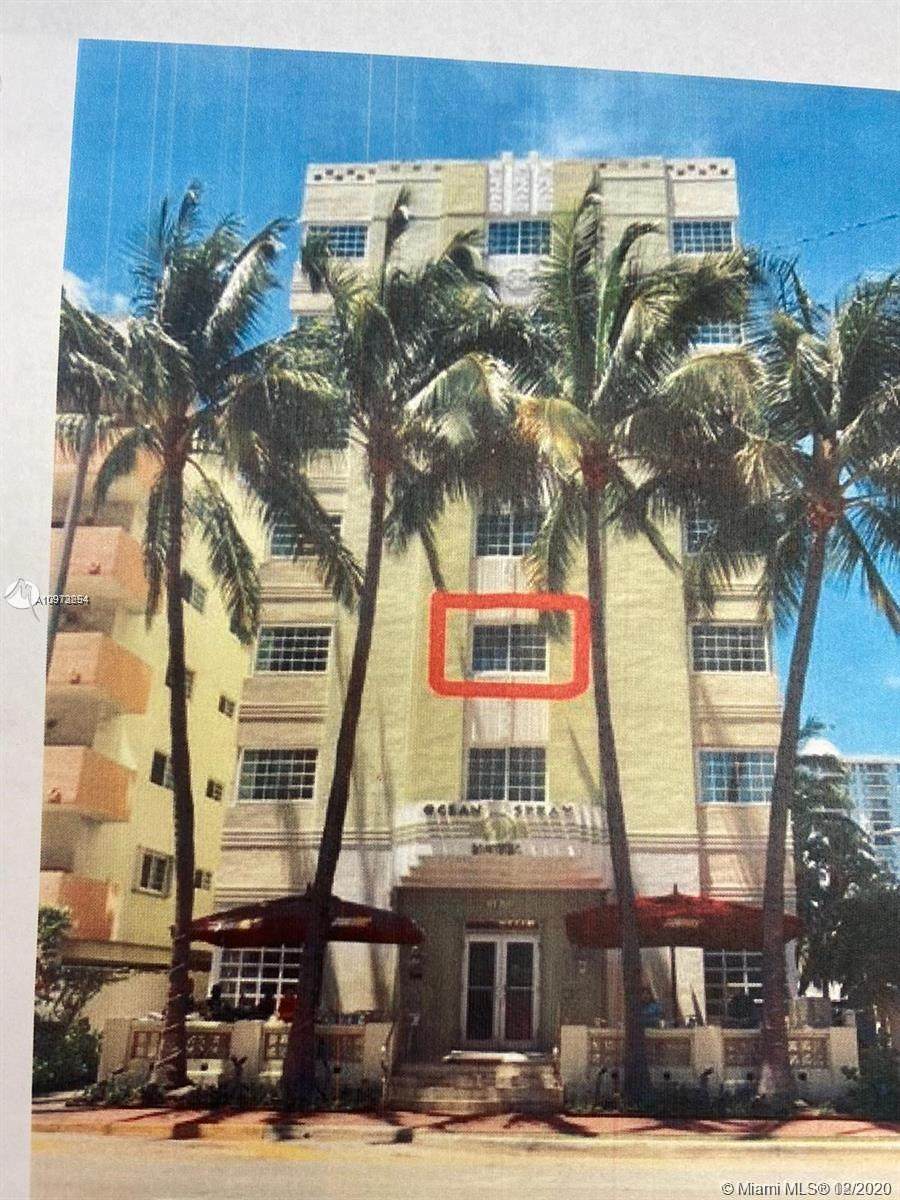4130 Collins Ave - Photo 1