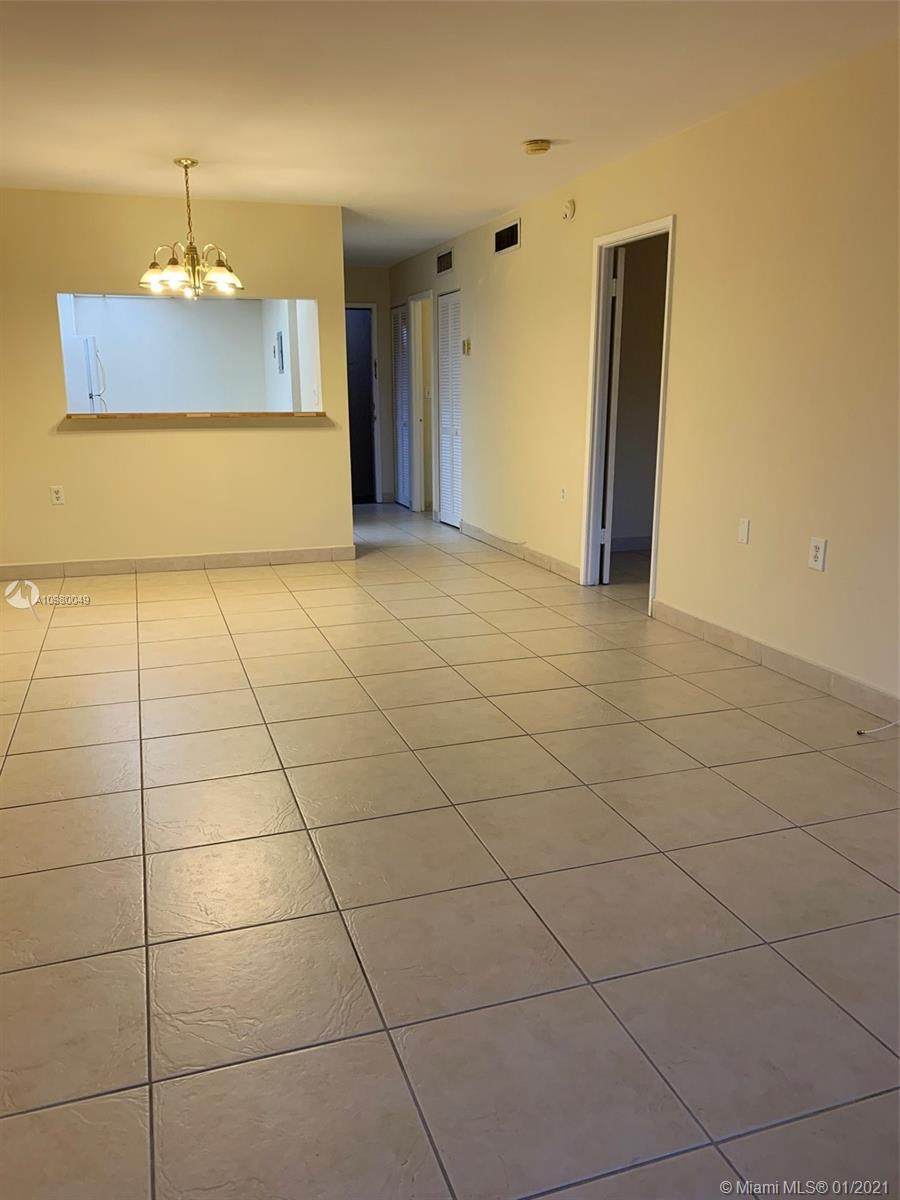 11295 88th St - Photo 1