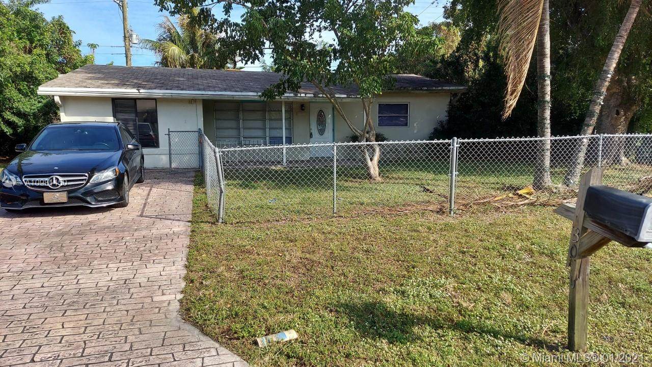 3000 9th Ave - Photo 1
