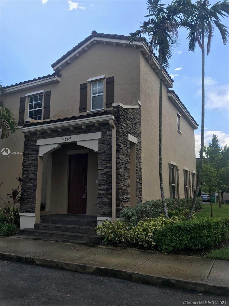 16784 95th St - Photo 1