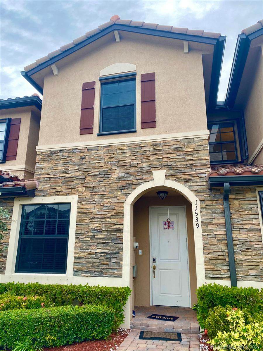 11539 248th Ln - Photo 1