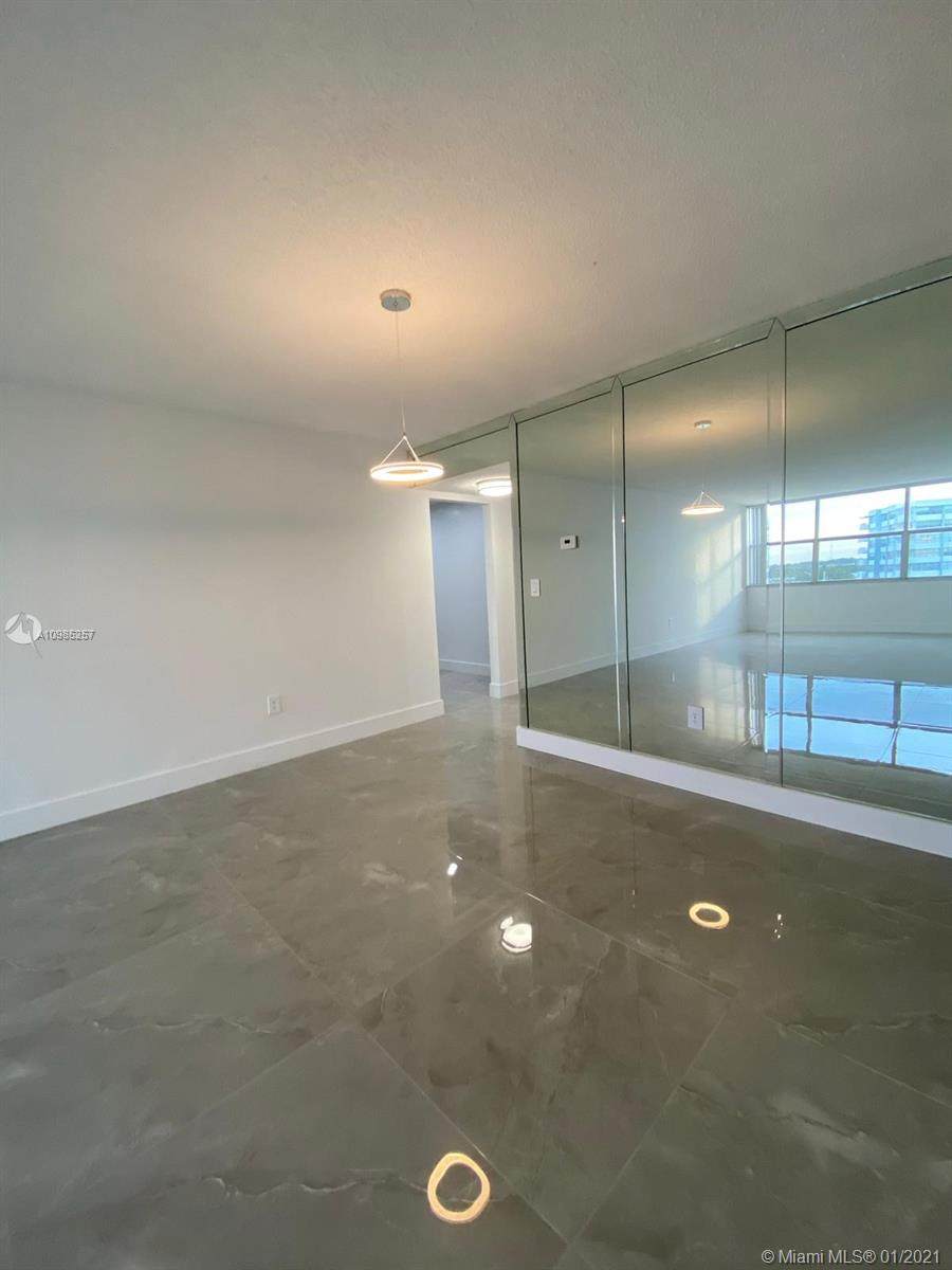 1300 Miami Gardens Dr - Photo 1