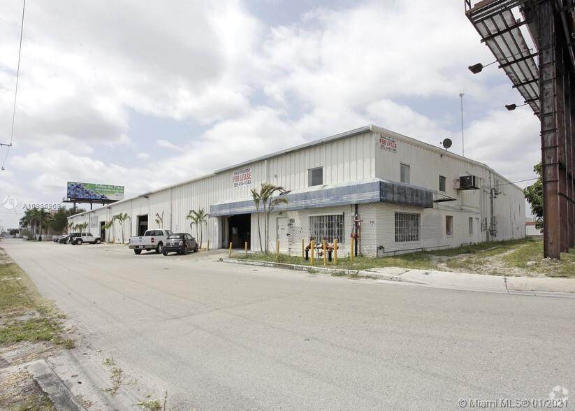 1730 30th Ave - Photo 1