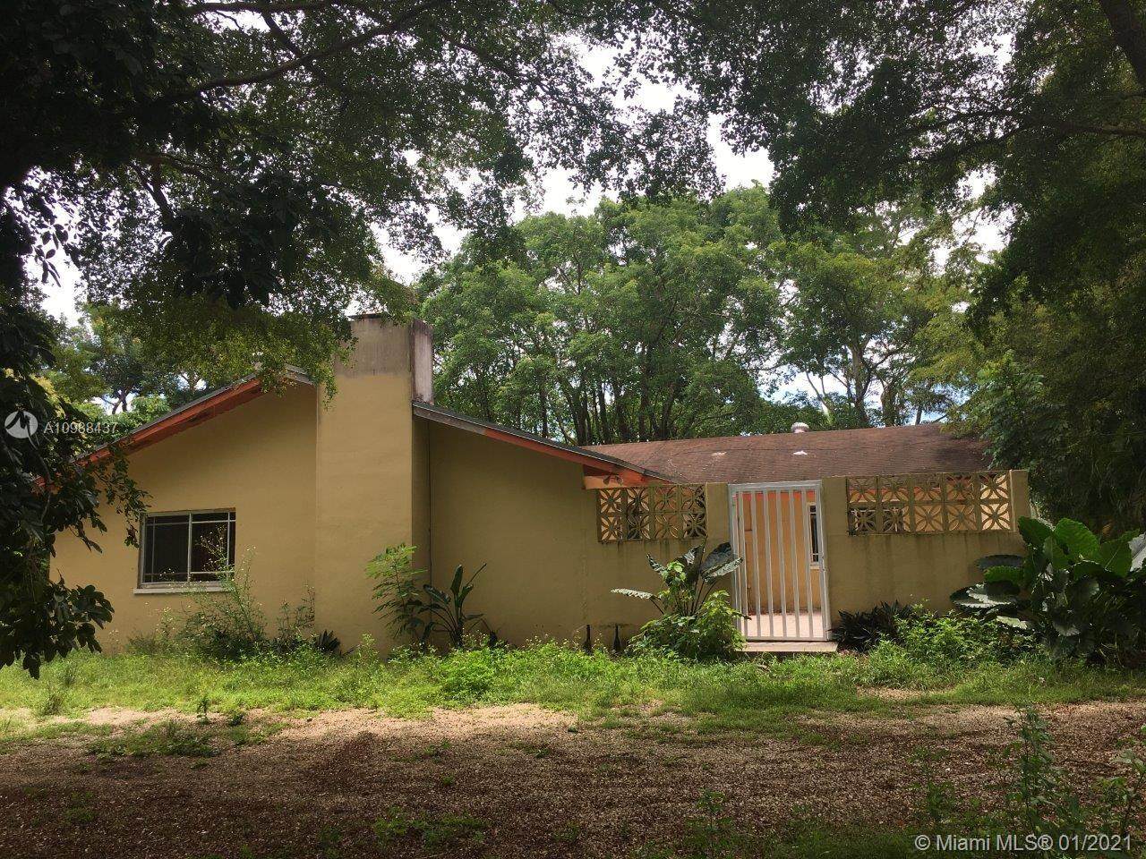 19190 248th St - Photo 1