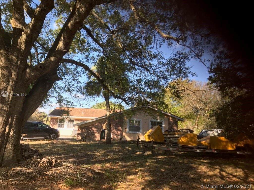 11970 Willis Rd - Photo 1
