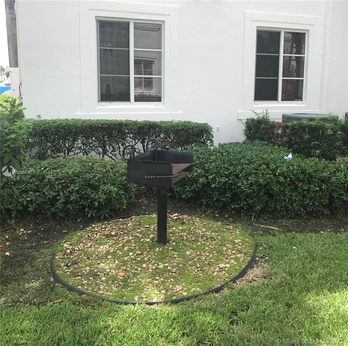 12421 50th Ct - Photo 1