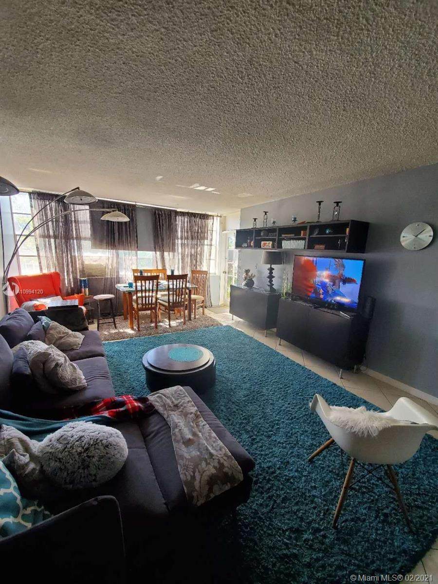 2025 164th St - Photo 1