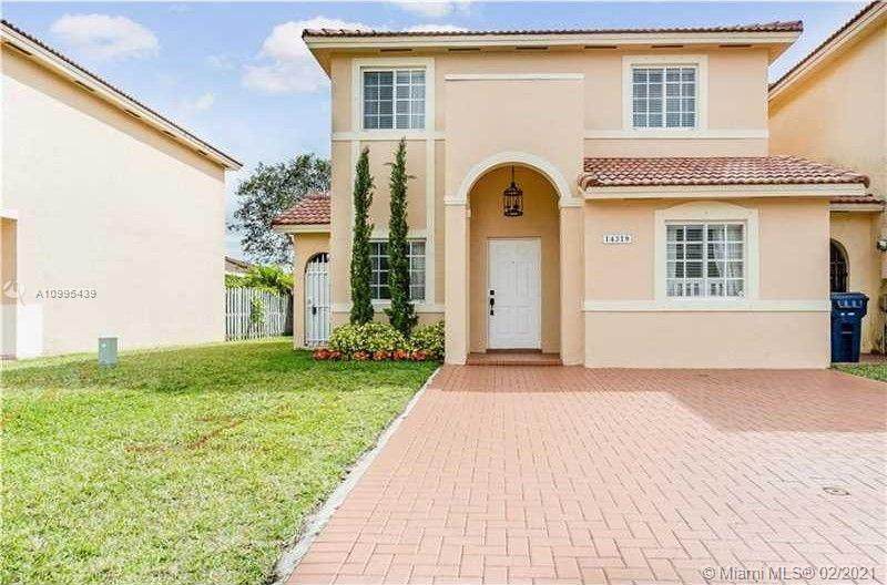 14319 133rd Ct - Photo 1