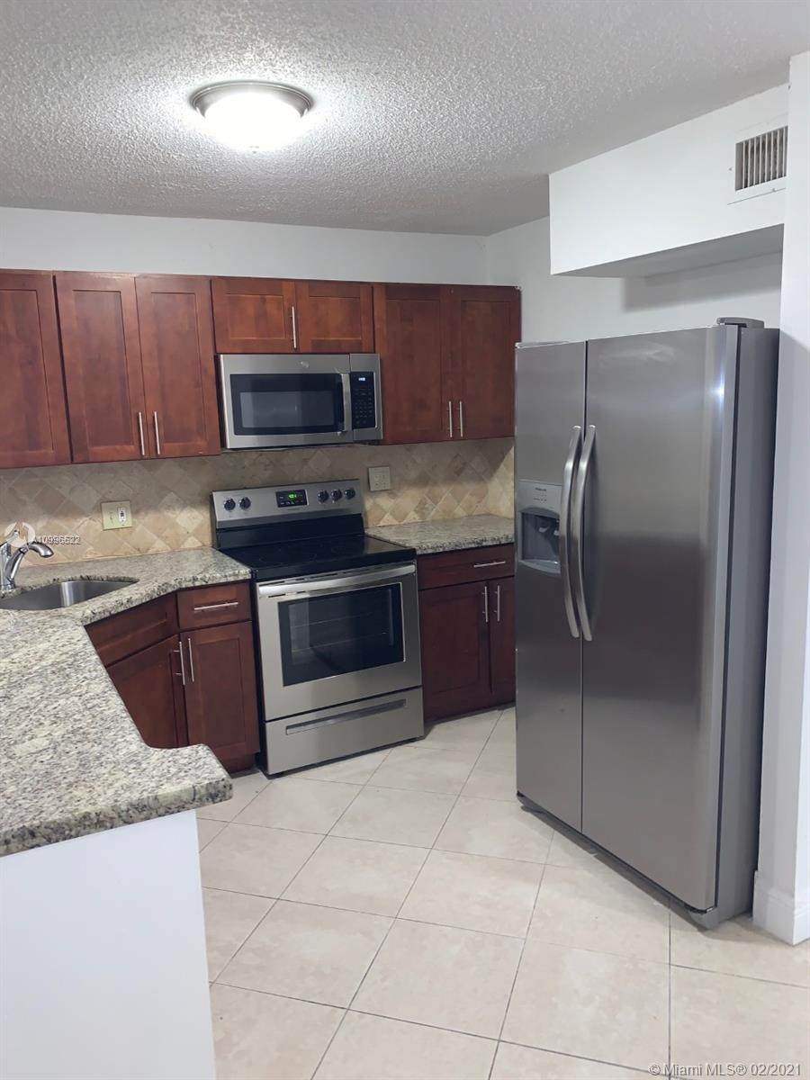 5950 28th St - Photo 1