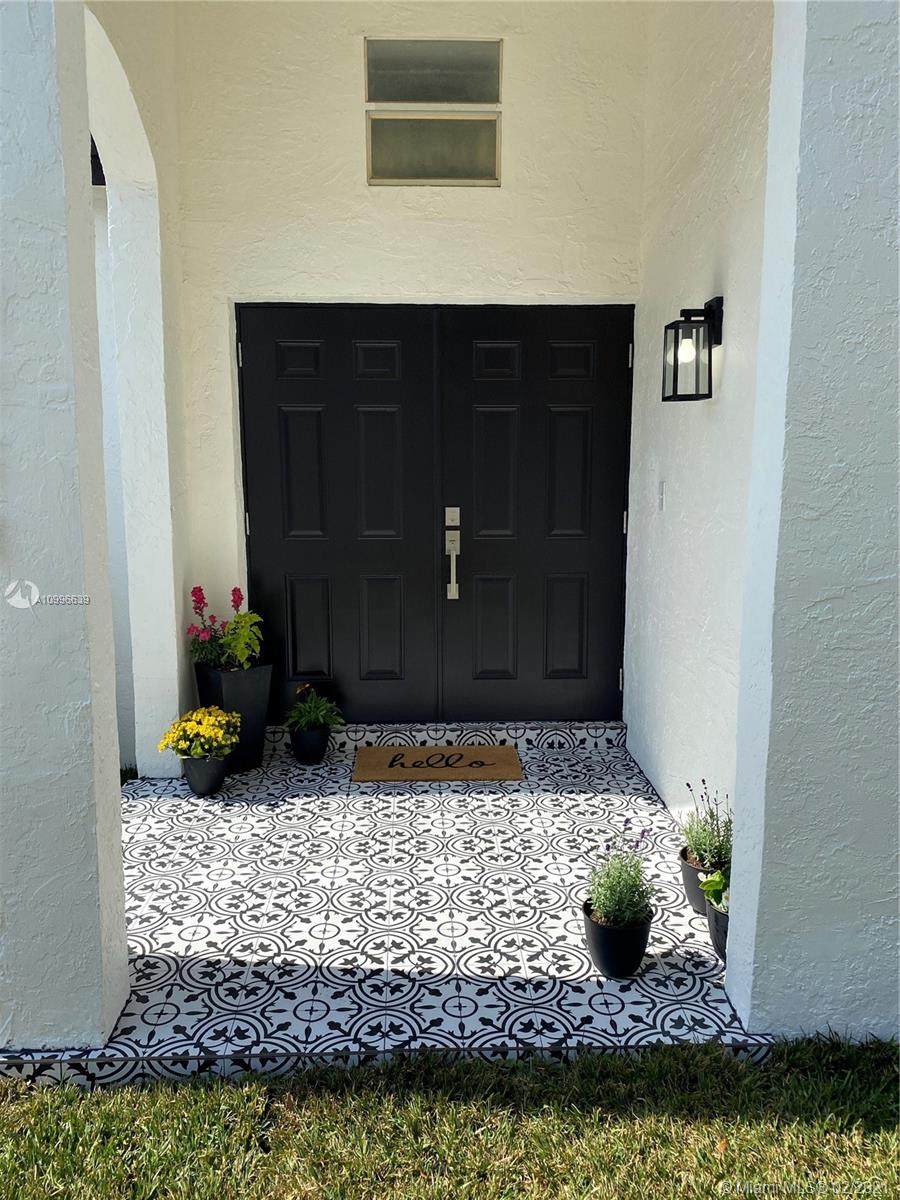 10983 72nd Ter - Photo 1