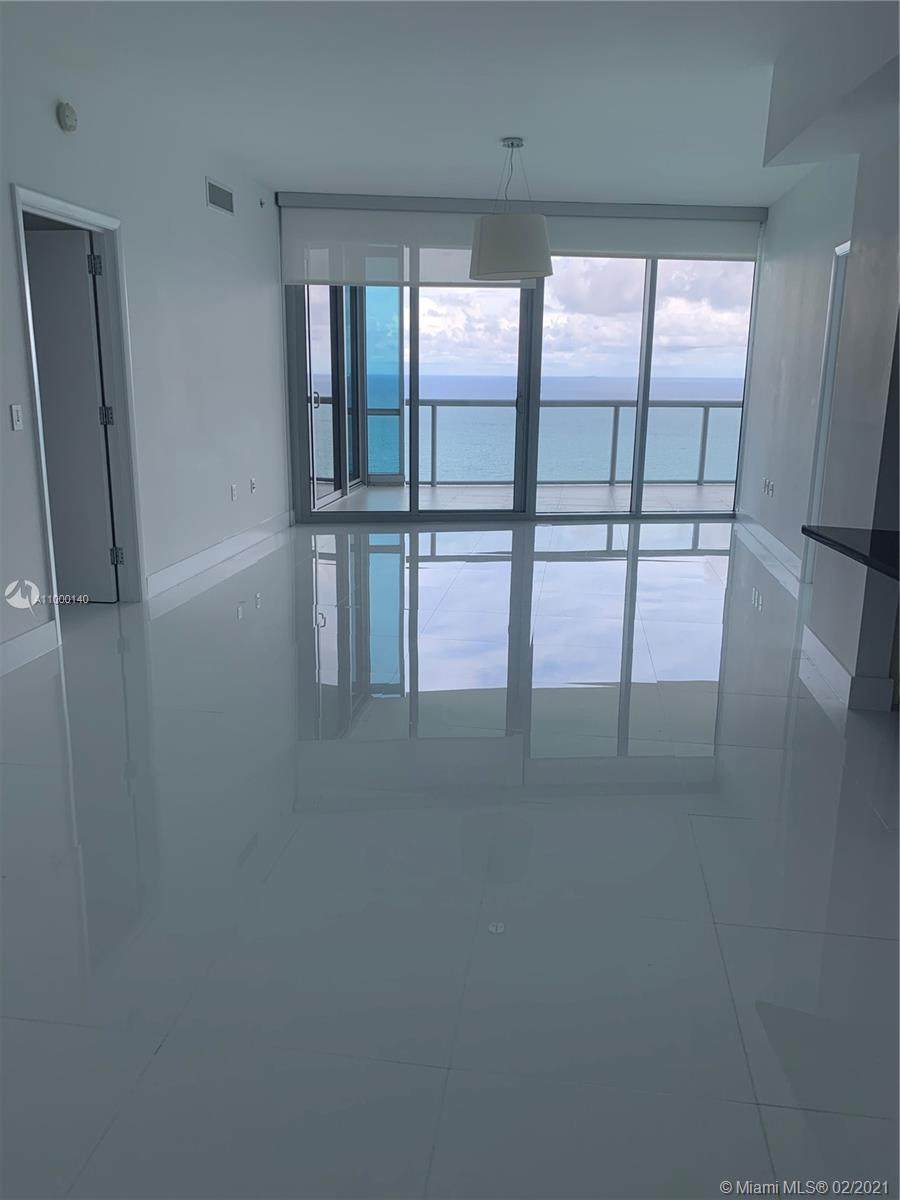 17121 Collins Ave - Photo 1
