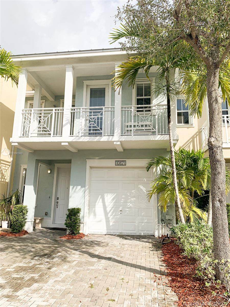 10821 76th Ln - Photo 1