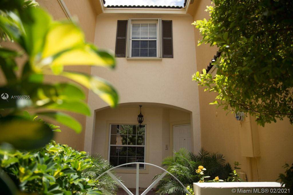 5467 113th Ave - Photo 1