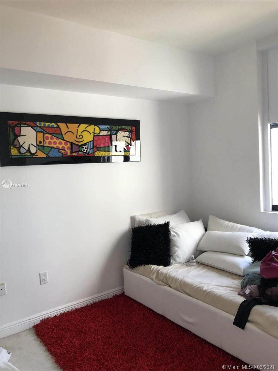 888 Douglas Rd - Photo 1