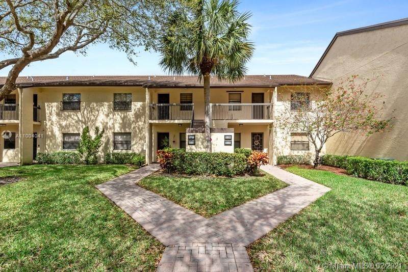 3137 Carambola Cir S - Photo 1