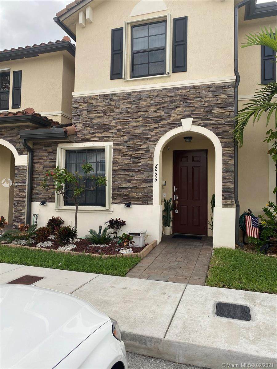 8926 35th Ct - Photo 1