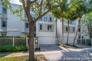 302 8th Ave - Photo 1
