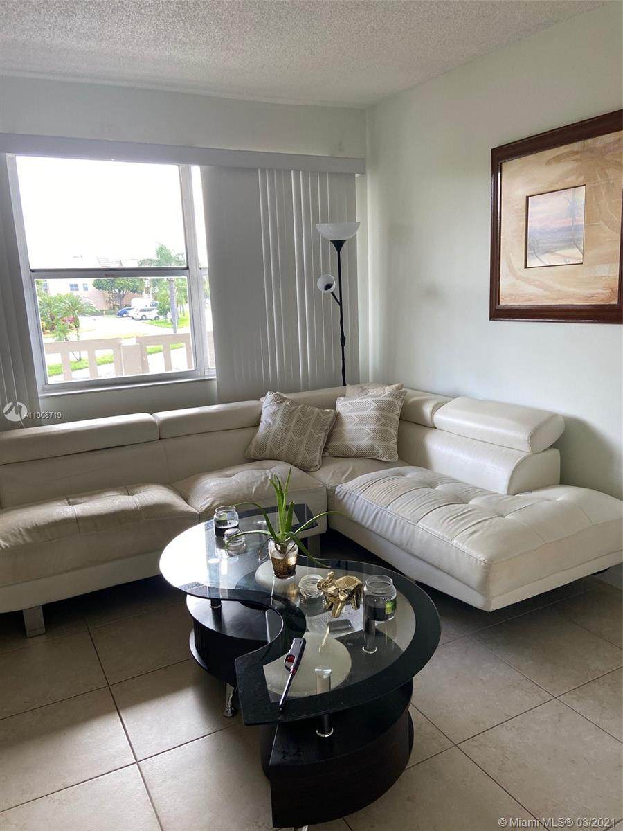 9061 Sunrise Lakes Blvd - Photo 1