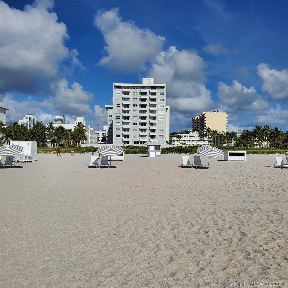 465 Ocean Dr - Photo 1