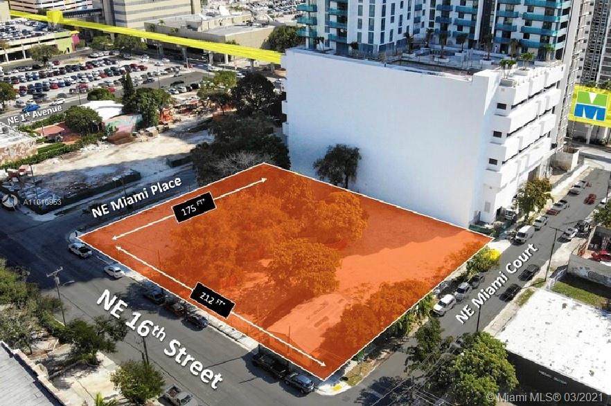 1550 Miami Pl - Photo 1