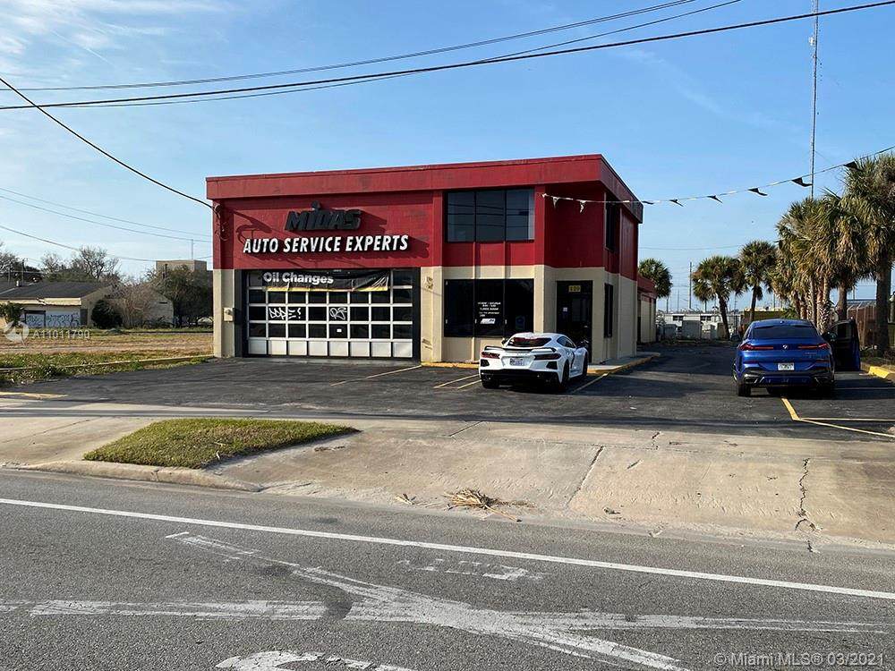 420 West International Speedway Boulevard - Photo 1