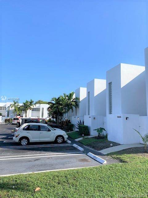 5130 Elmhurst Rd - Photo 1