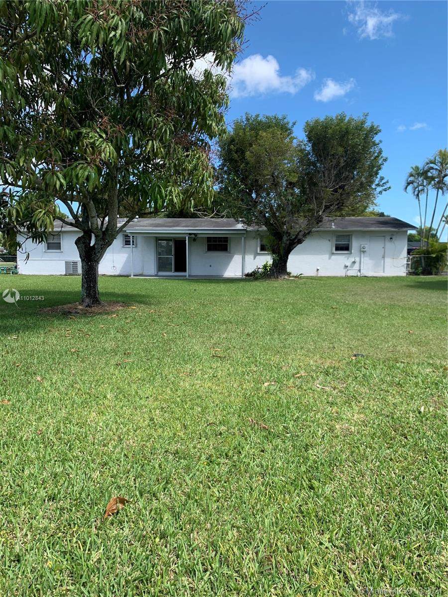29704 168th Ct - Photo 1