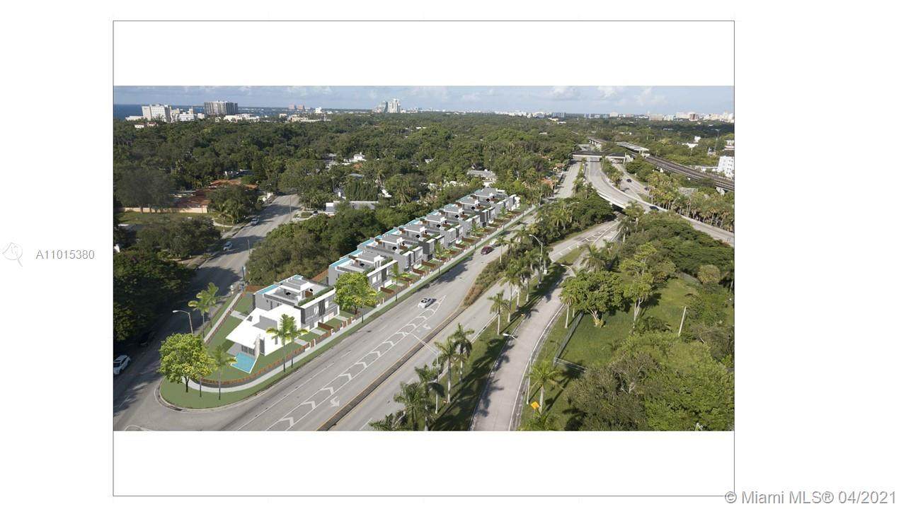 2900 So. Miami Ave - Photo 1