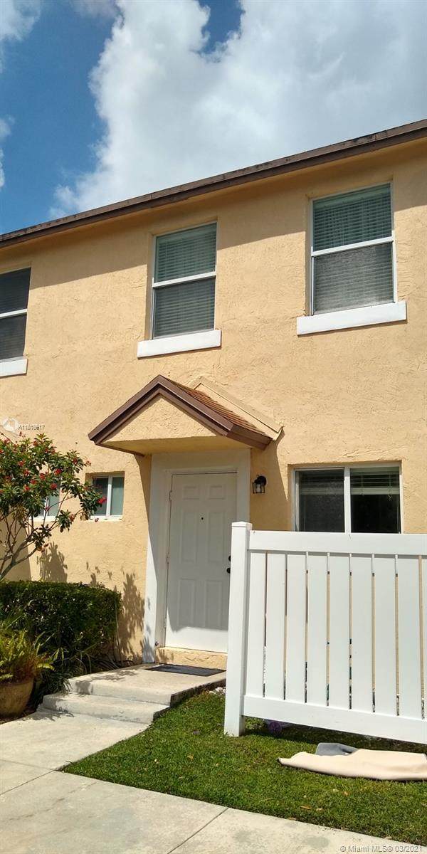 6615 Winfield Blvd - Photo 1