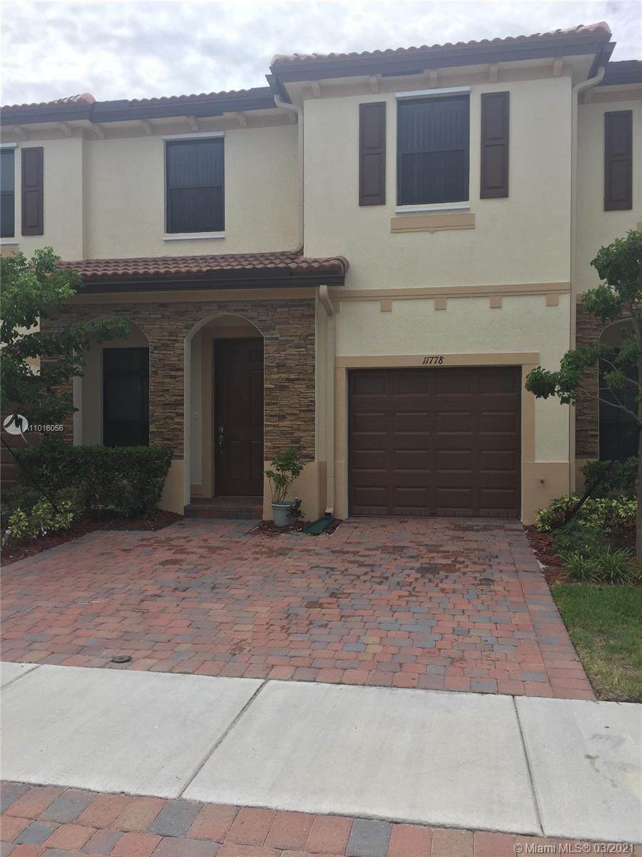 11778 238th St - Photo 1