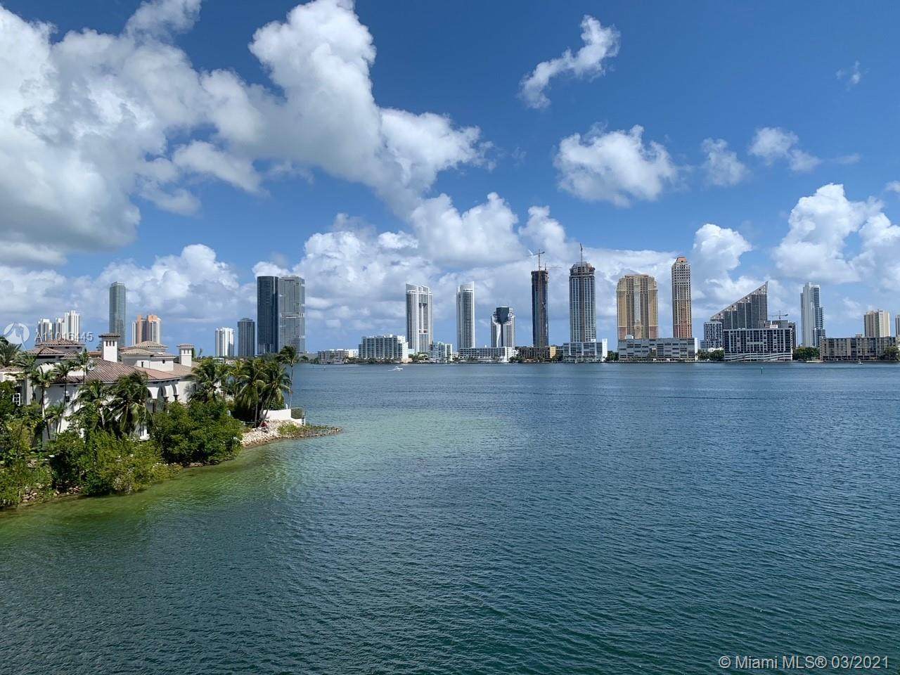 4000 Island Blvd - Photo 1