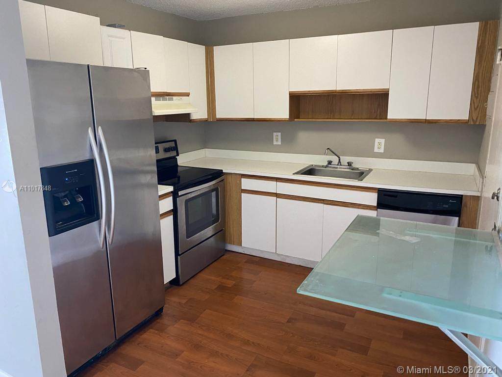 2020 135th St - Photo 1