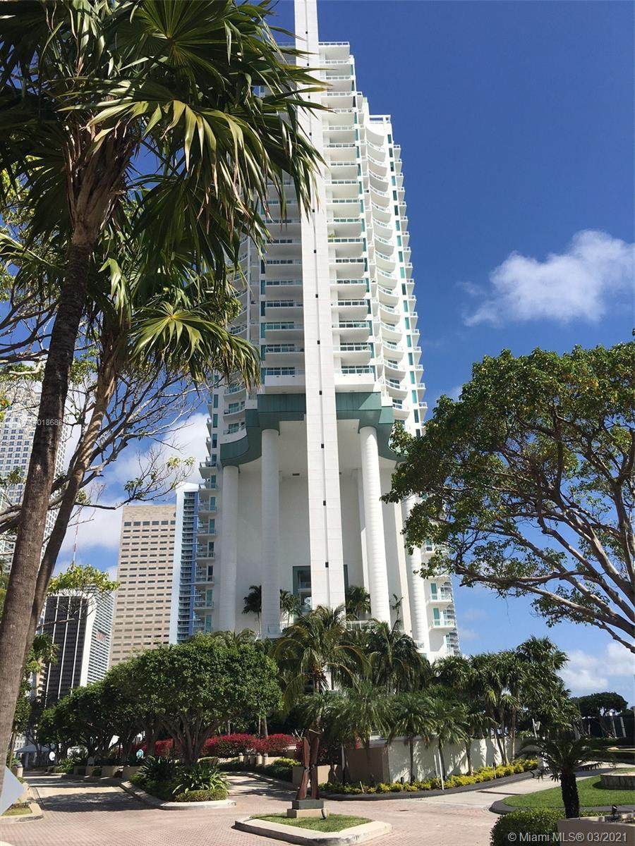 900 Brickell Key Blvd - Photo 1