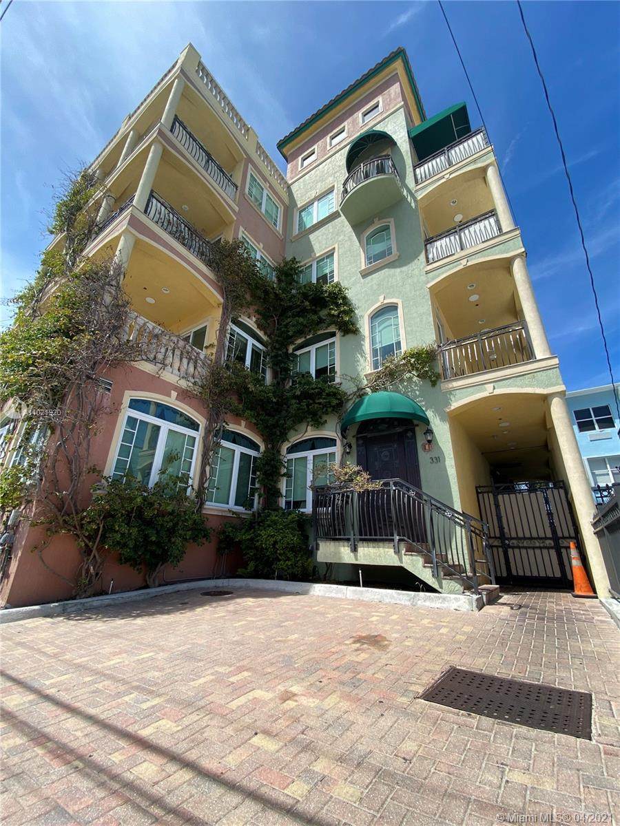 331 Van Buren St - Photo 1