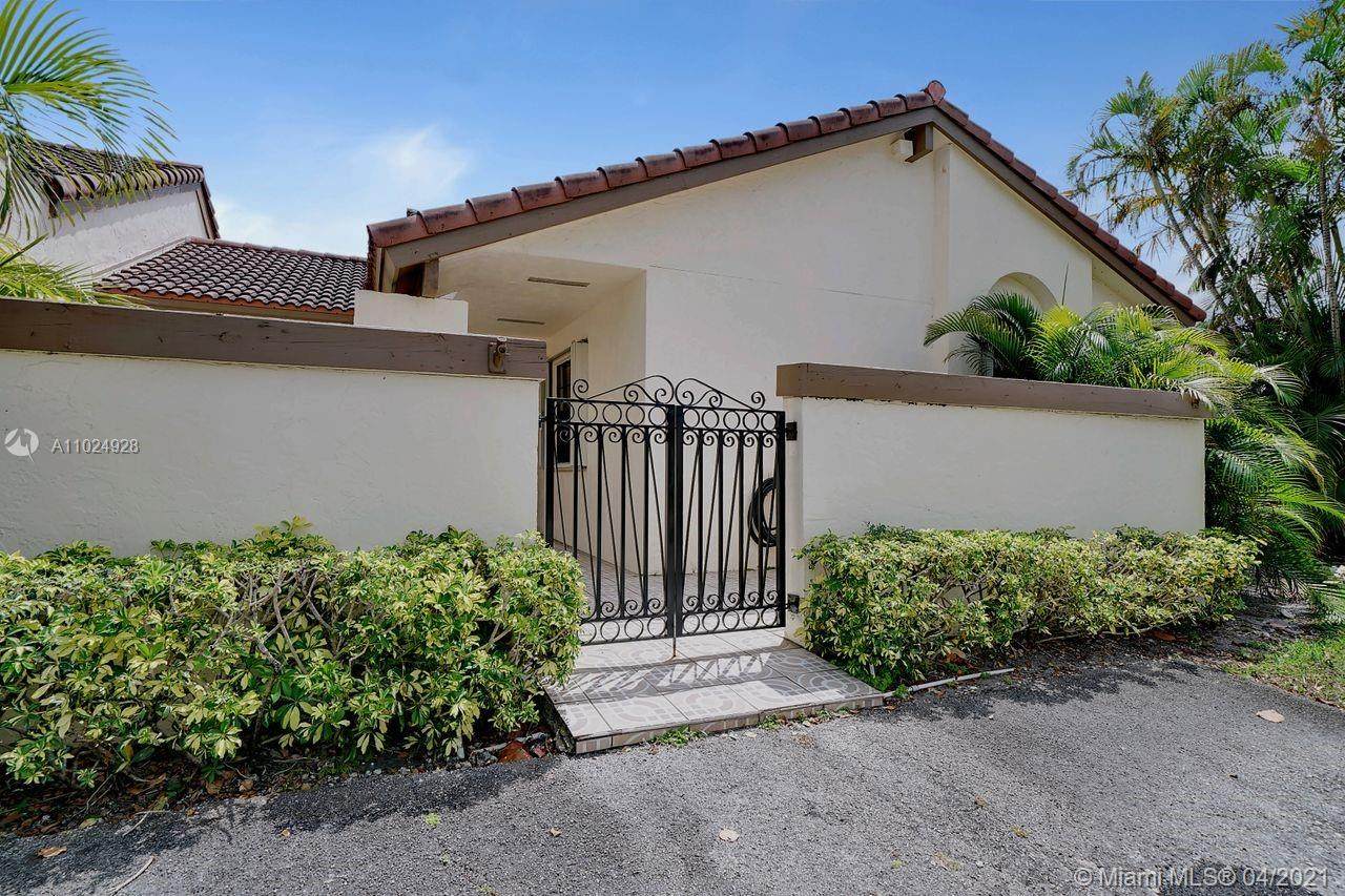 17847 66th Ct - Photo 1