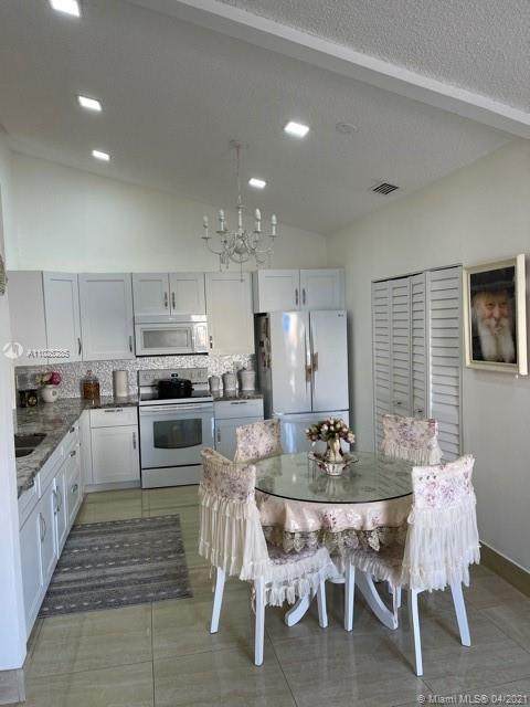 5201 31st Ave - Photo 1