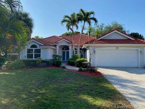 477 Otter Ln S - Photo 1