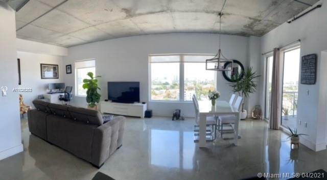 10 South River Dr - Photo 1