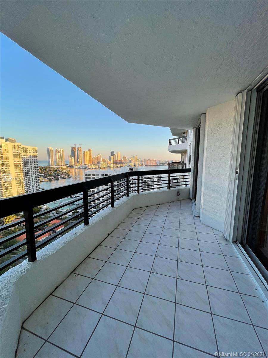 3500 Mystic Pointe Dr - Photo 1